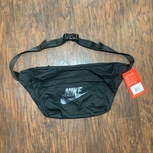 Nike Cross Body Bag